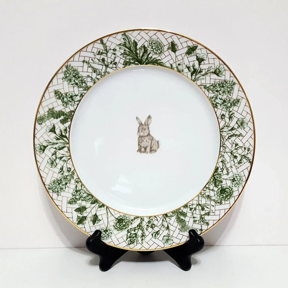 RARE Williams Sonoma New Garden Lattice Bunny Dinner Plate 10 1/2